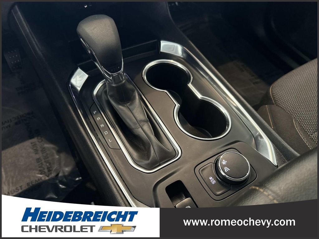 Used 2021 Chevrolet Traverse LS FWD image 23