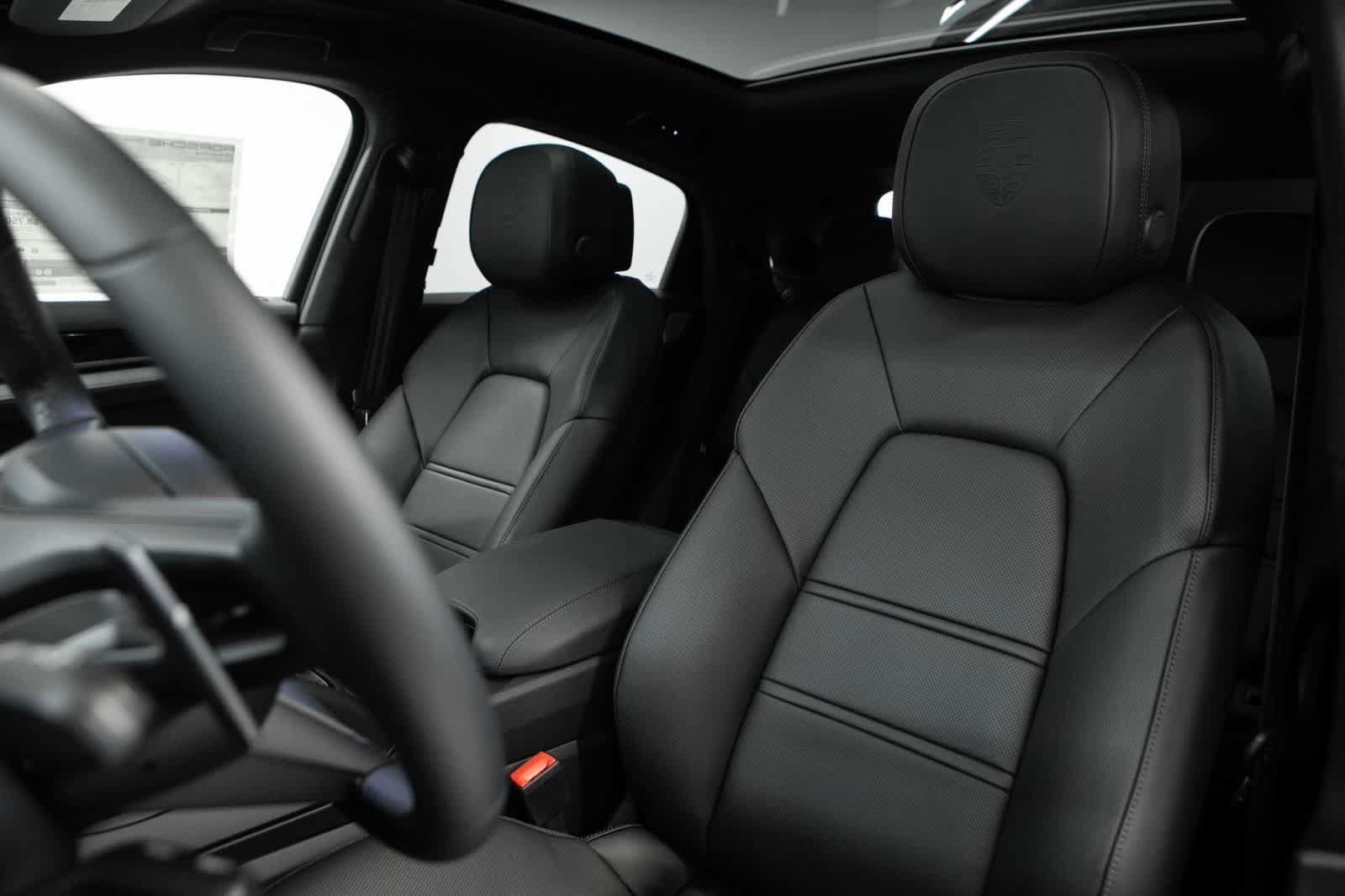 New 2026 Porsche Cayenne S AWD/4WD image 5