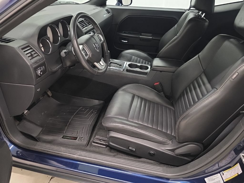 Used 2014 Dodge Challenger SXT Plus RWD image 11