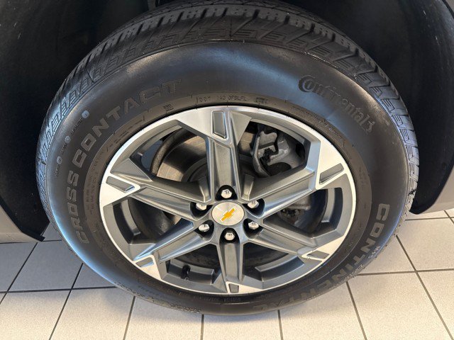 Used 2025 Chevrolet Blazer LT w/ Convenience Package FWD image 9