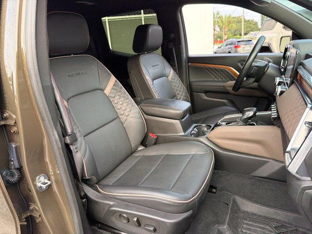 Used 2023 GMC Canyon Denali AWD/4WD image 22