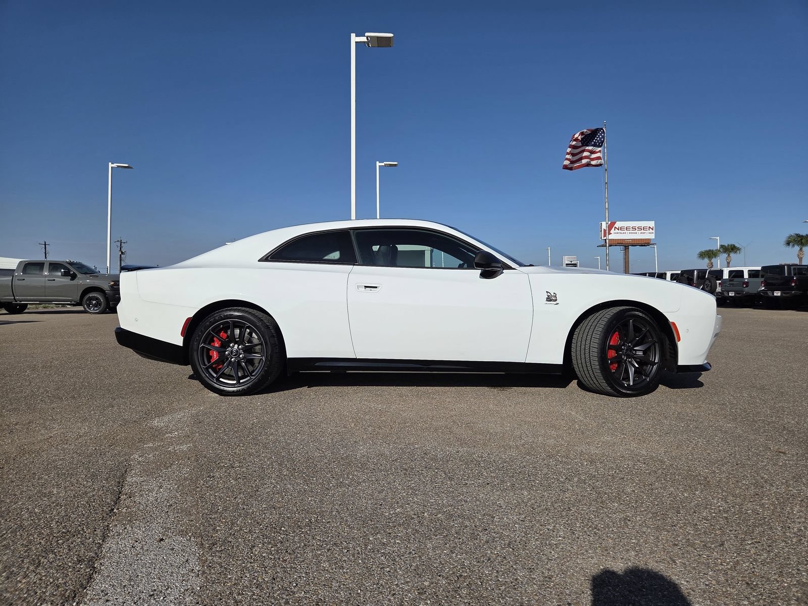 Used 2024 Dodge Charger Daytona Scat Pack w/ Plus Group AWD/4WD image 8