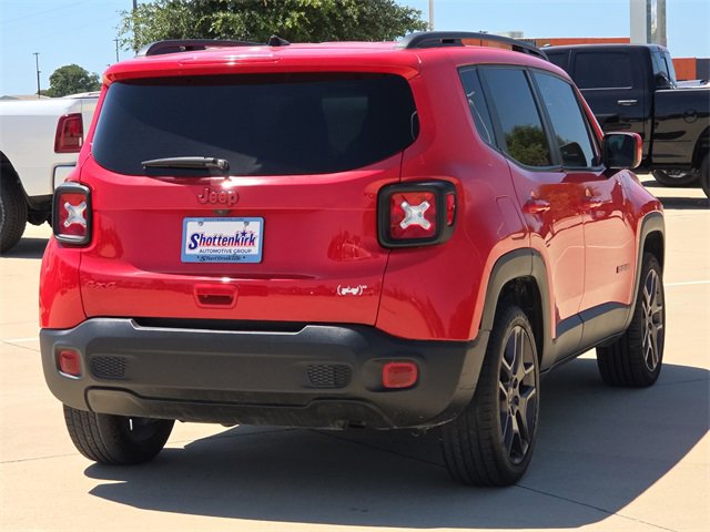 Used 2022 Jeep Renegade Latitude w/ Convenience Group image 8