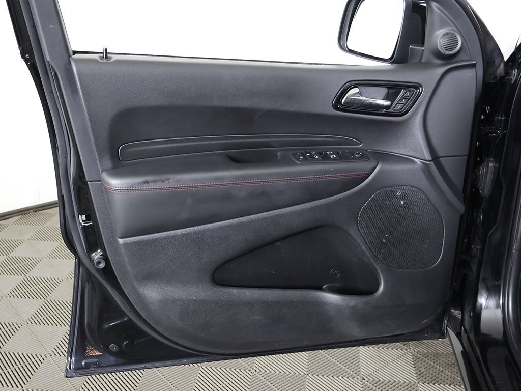 Used 2025 Dodge Durango R/T w/ Blacktop Package AWD/4WD image 27