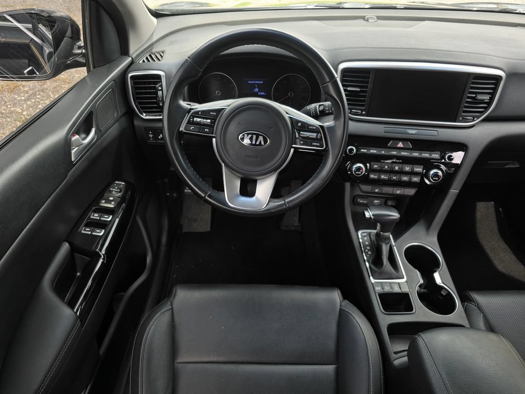 Certified 2022 Kia Sportage EX AWD/4WD image 20