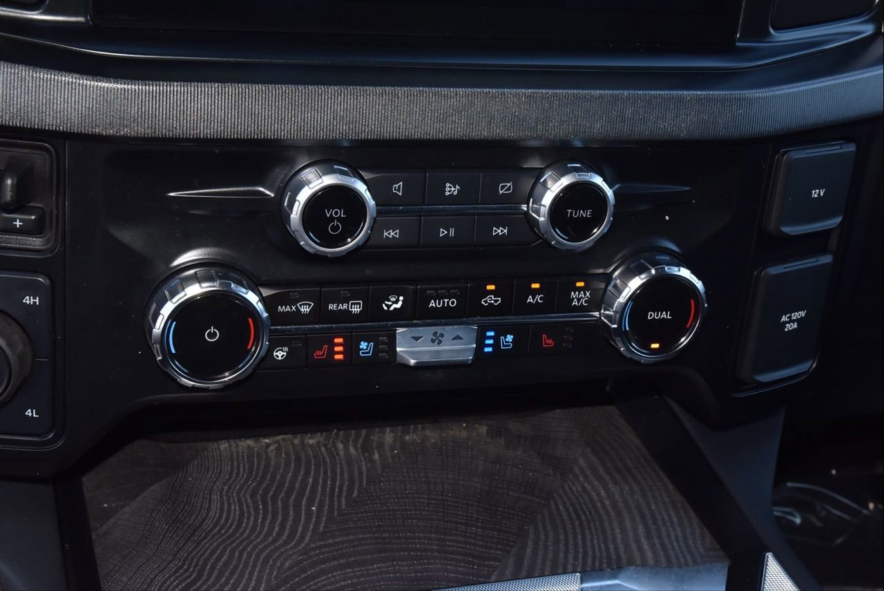 Certified 2024 Ford F250 Platinum w/ FX4 Off-Road Package image 29