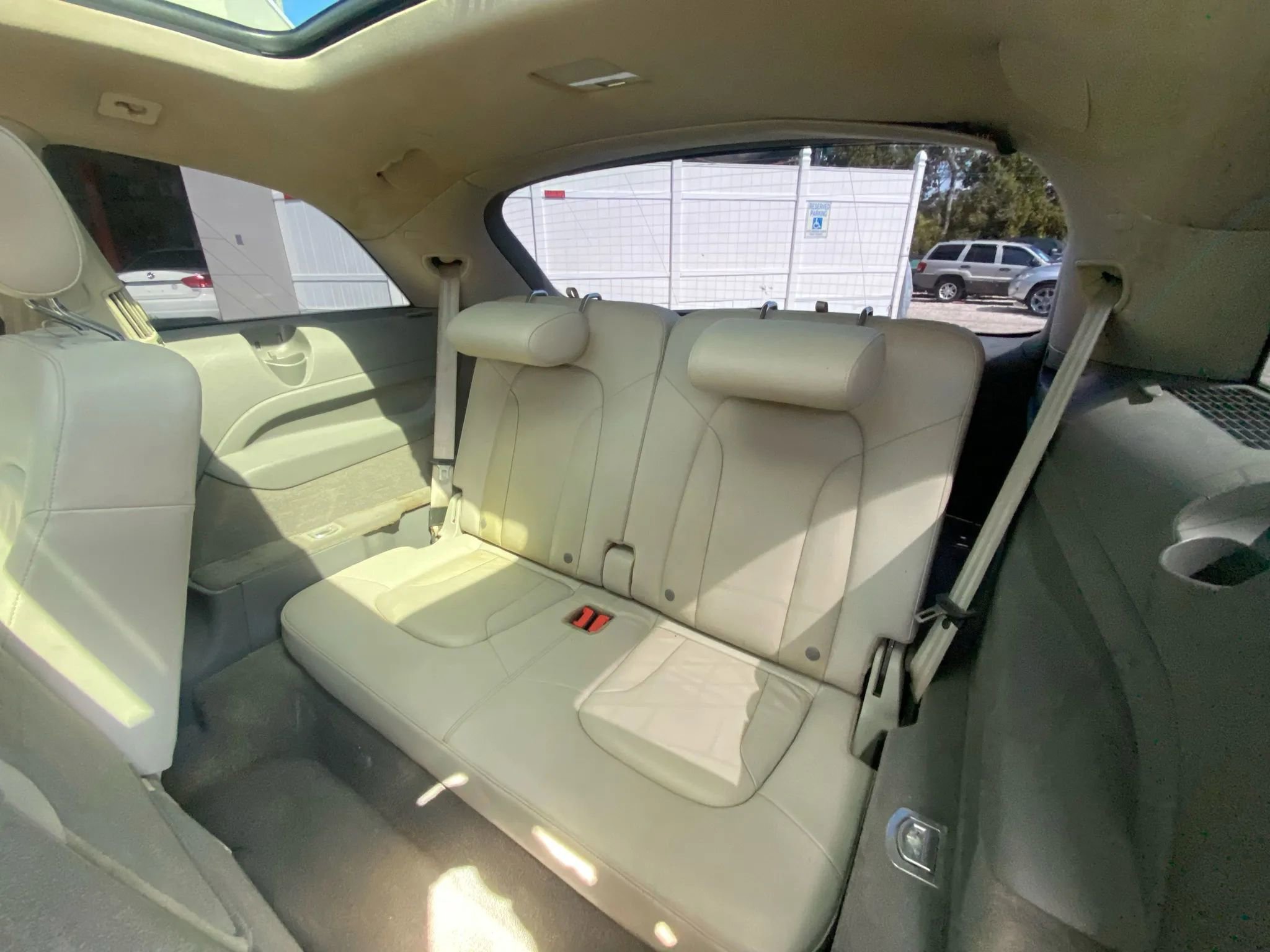 Used 2007 Audi Q7 3.6 Premium image 11