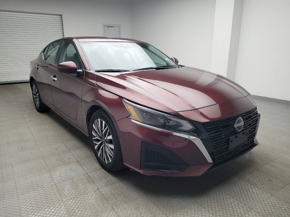 Used 2023 Nissan Altima 2.5 SV image 13