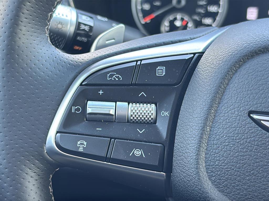 Used 2026 Genesis G70 2.5T Prestige image 27