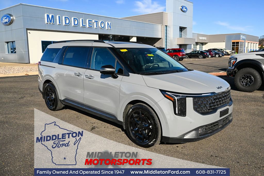 Used 2025 Kia Carnival SX Prestige video 1