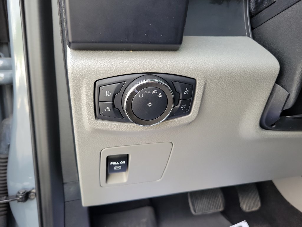 Used 2020 Ford F150 XL w/ Equipment Group 101A Mid AWD/4WD image 31