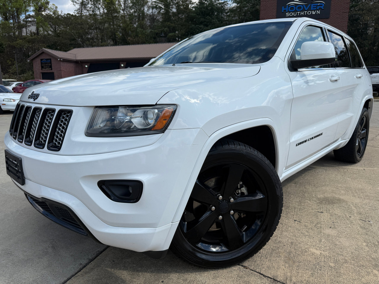 Used 2015 Jeep Grand Cherokee Altitude