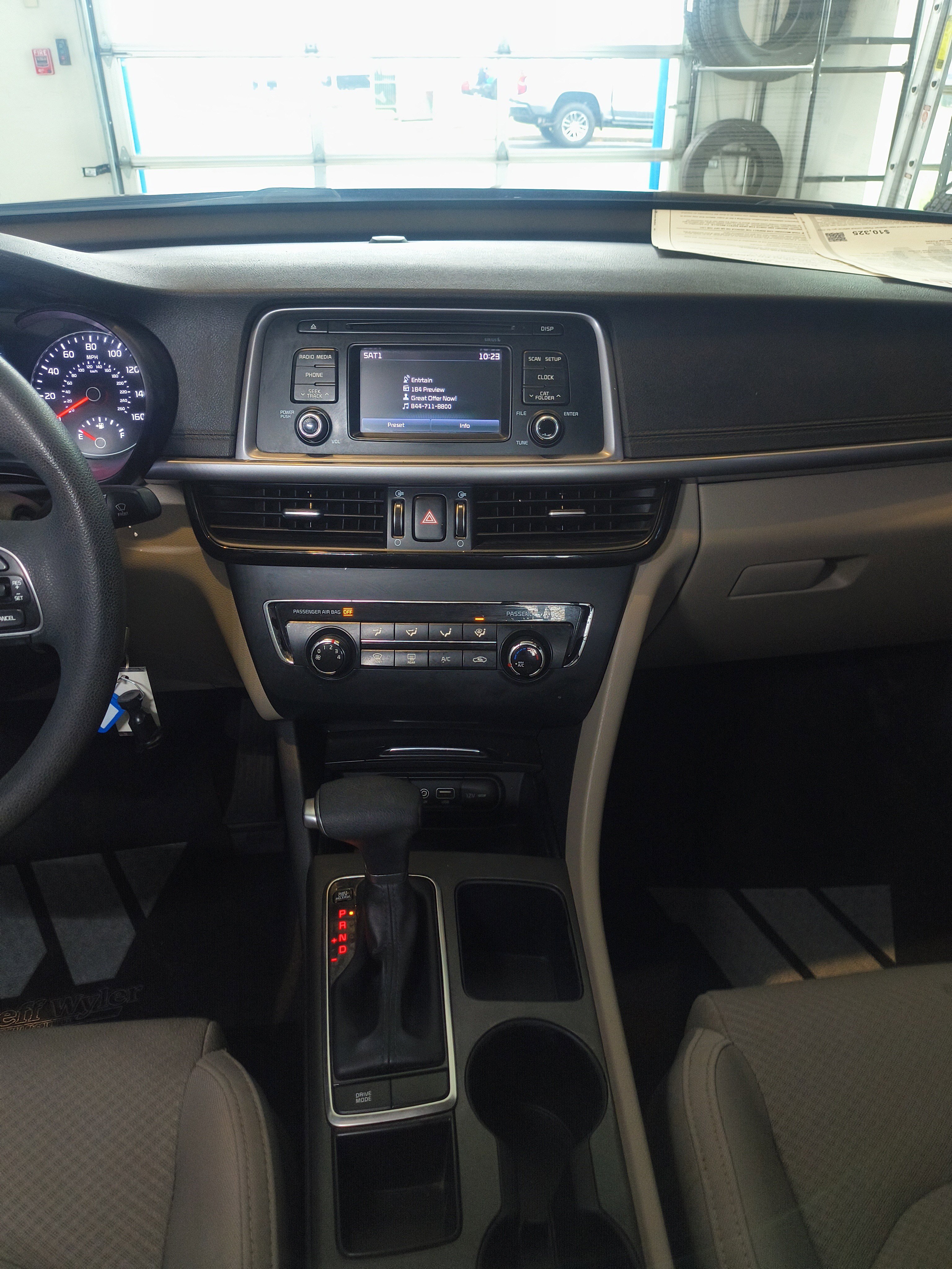 Used 2016 Kia Optima LX image 13