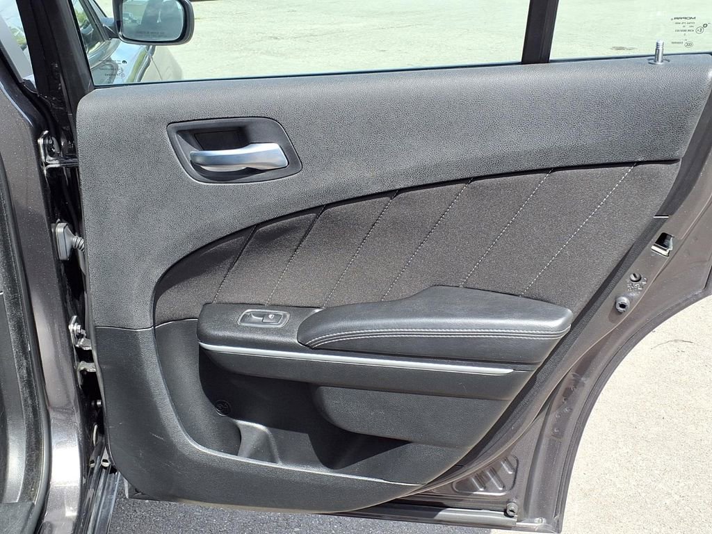 Used 2023 Dodge Charger SXT RWD image 14