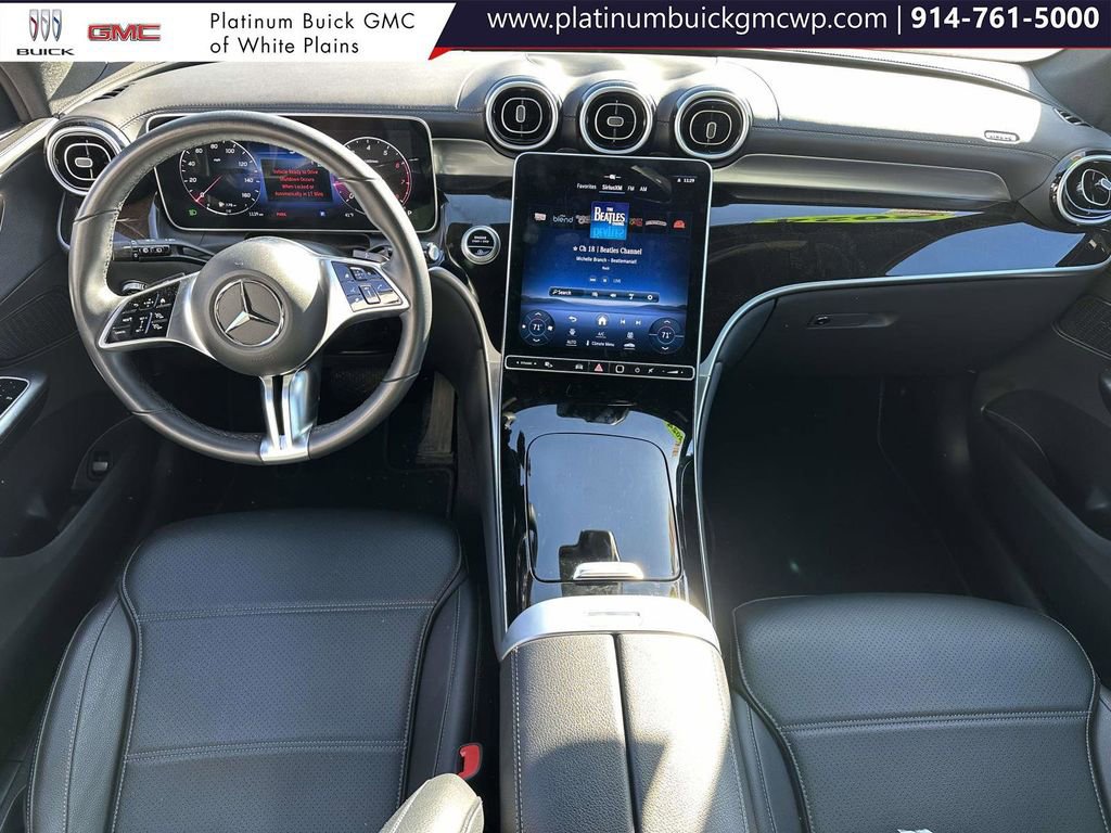 Used 2024 Mercedes-Benz GLC 300 4MATIC image 17
