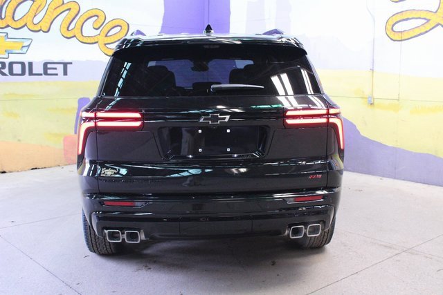 New 2026 Chevrolet Traverse RS w/ LPO, Floor Liner Package image 7