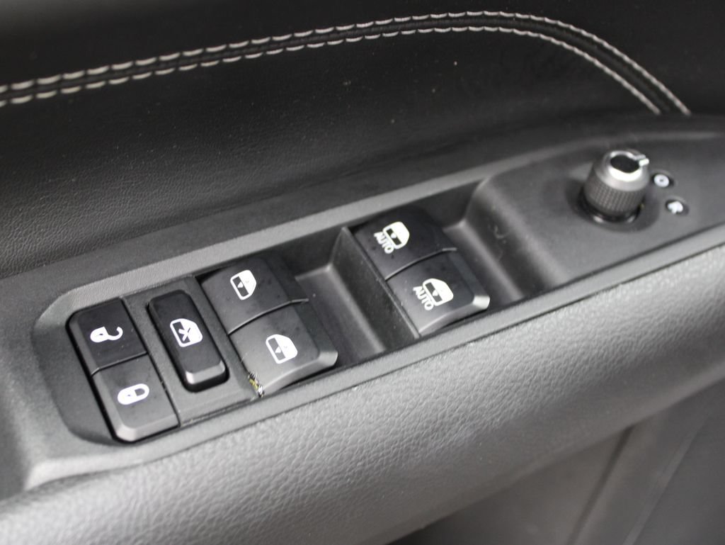Used 2023 Jeep Compass High Altitude w/ Driver Assist Group I AWD/4WD image 63