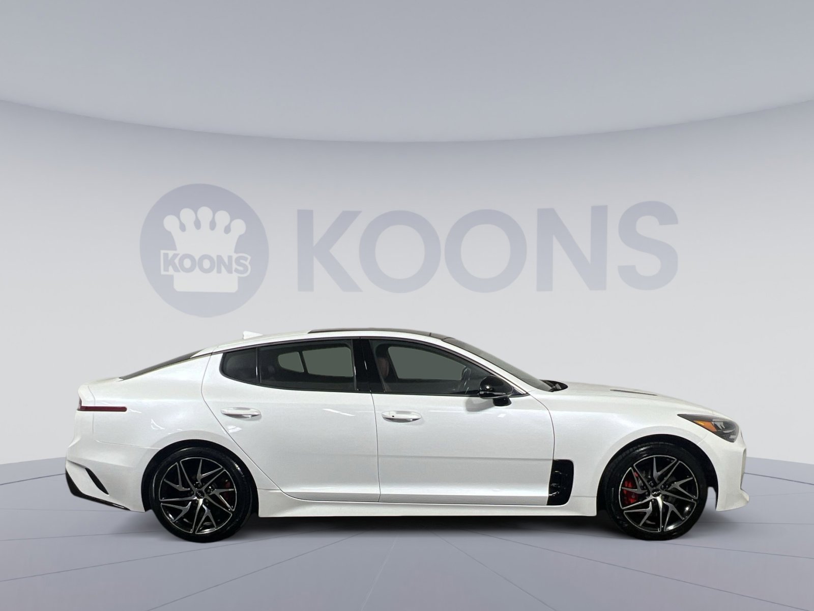 Used 2023 Kia Stinger GT-Line w/ Sun & Sound Package image 8