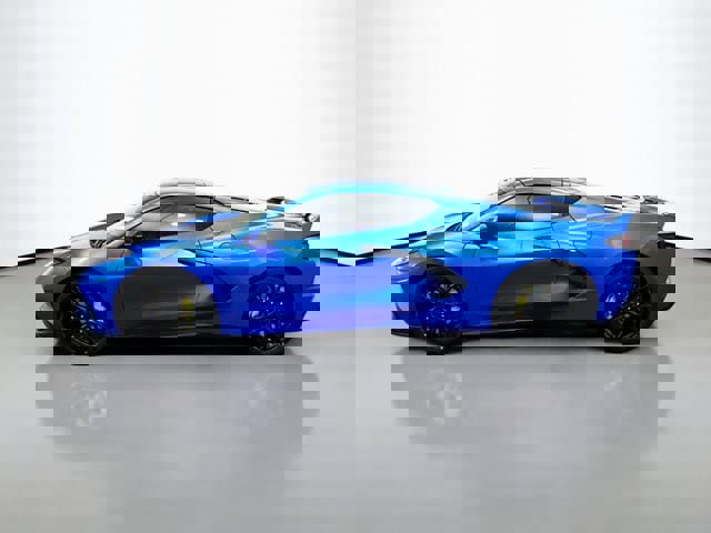 Used 2024 Chevrolet Corvette Stingray Premium Cpe w/ Z51 Performance Package image 4