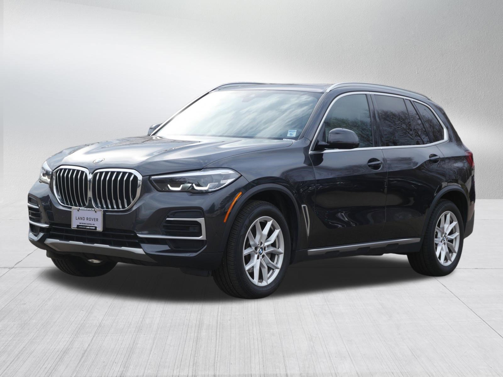 Used 2022 BMW X5 xDrive40i w/ Premium Package image 1
