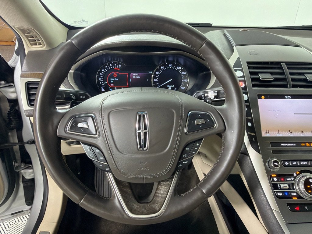 Used 2018 Lincoln MKZ Select w/ Select Plus Package image 10