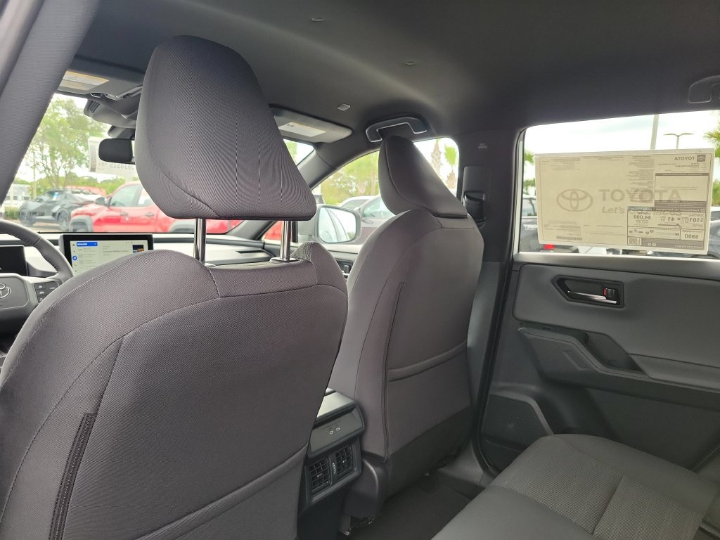 New 2026 Toyota RAV4 SE AWD/4WD image 25