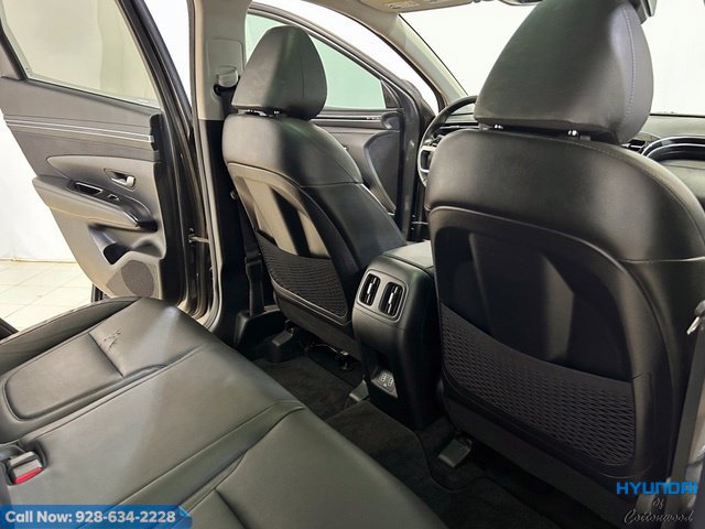 Used 2023 Hyundai Tucson Limited AWD/4WD image 17