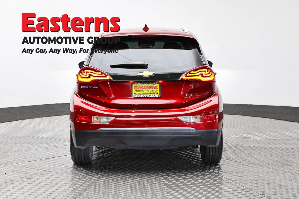 Used 2018 Chevrolet Bolt Premier w/ Driver Confidence II Package FWD image 6