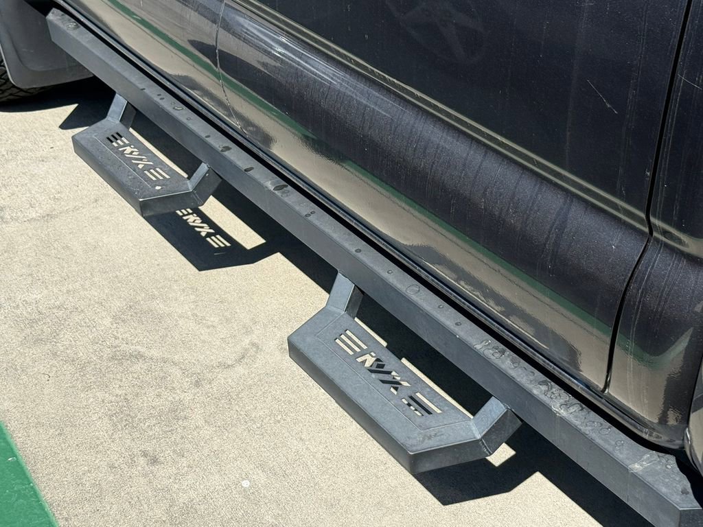 Used 2021 Toyota Tacoma TRD Sport w/ Technology Package image 18