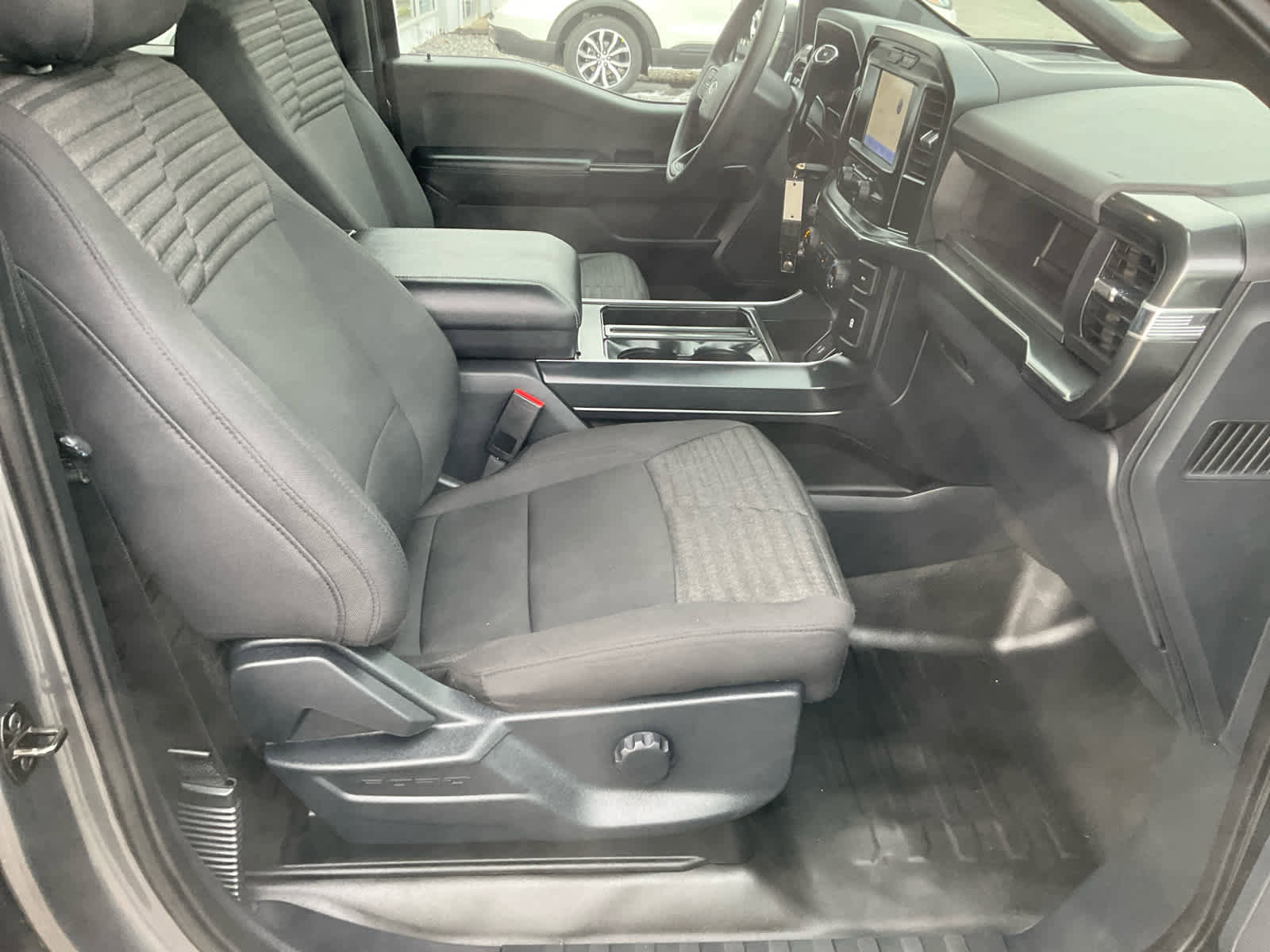 Used 2022 Ford F150 XL w/ STX Appearance Package image 12