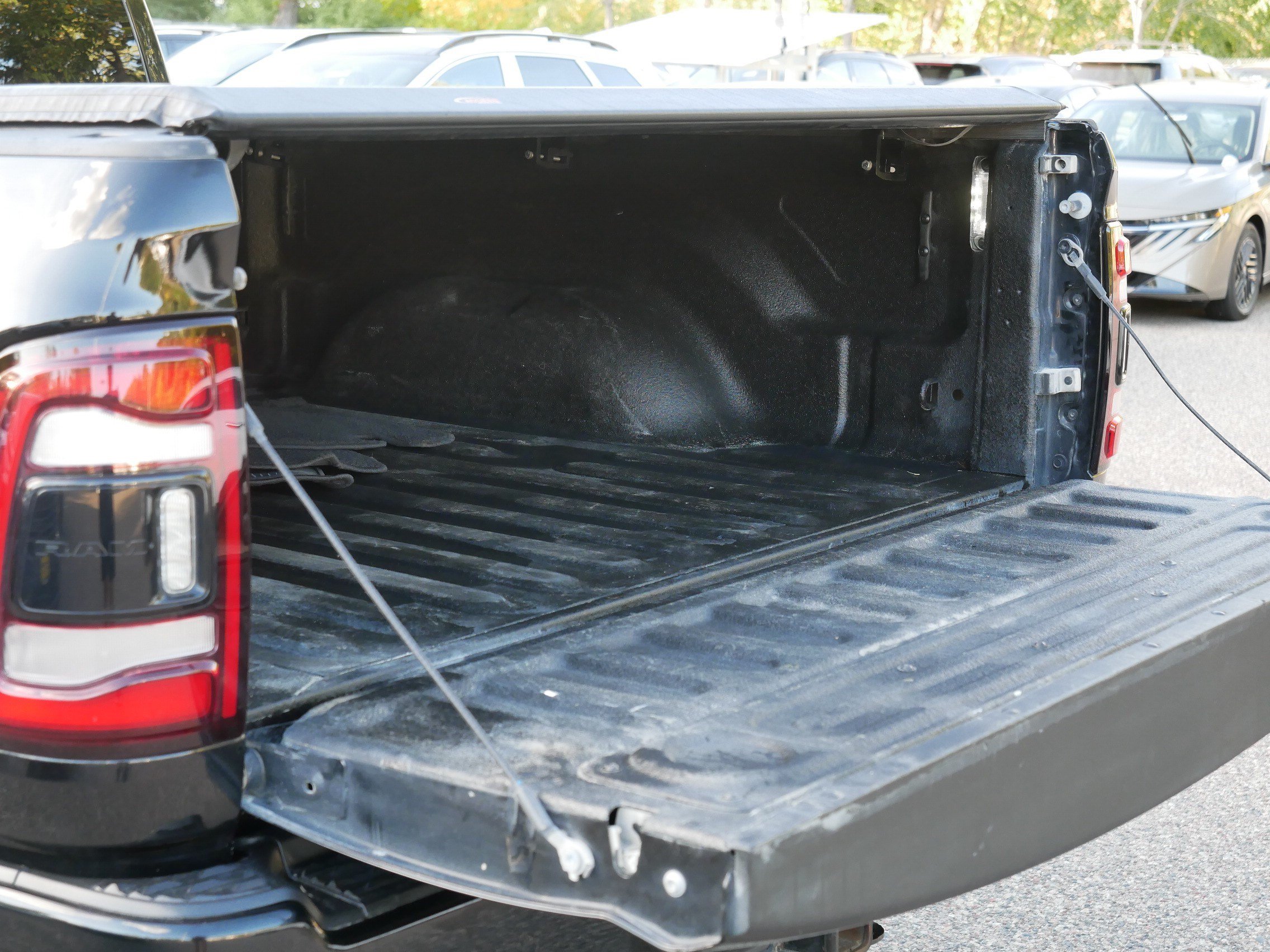 Used 2022 RAM 2500 Laramie AWD/4WD image 18
