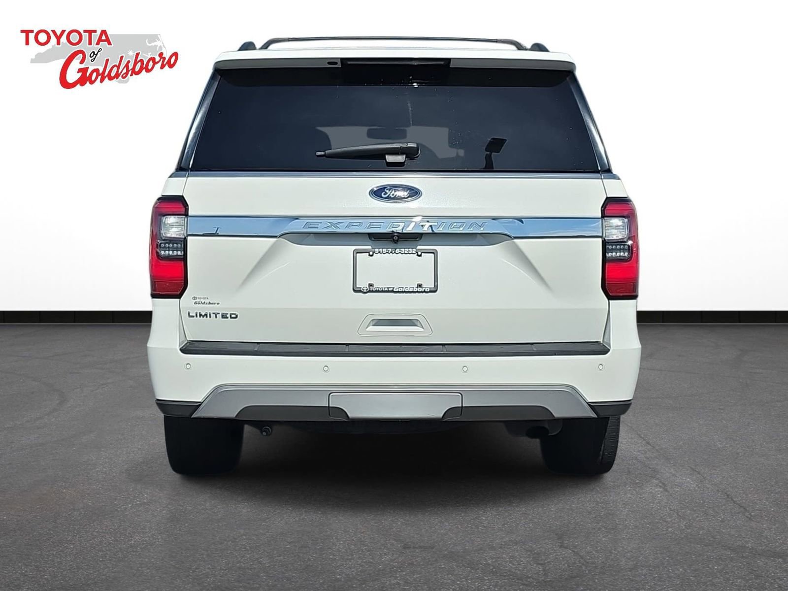 Used 2021 Ford Expedition Limited image 6