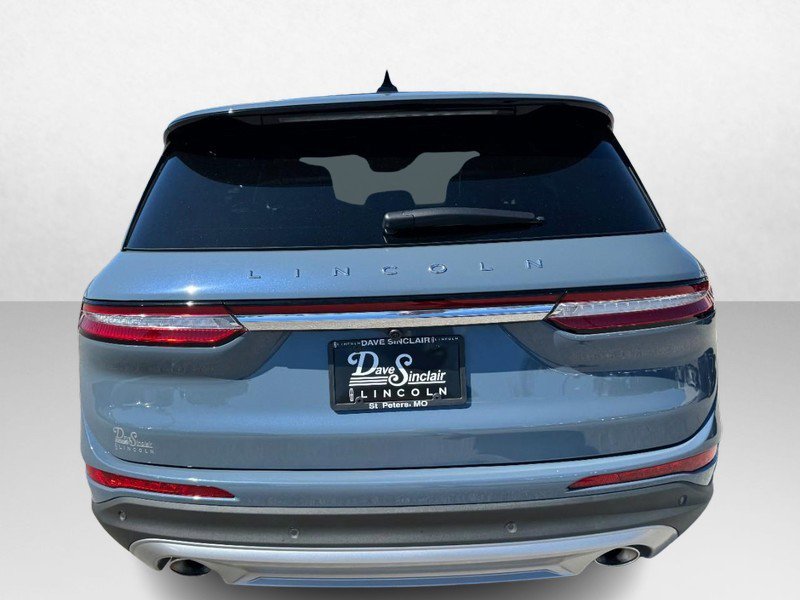 Used 2025 Lincoln Corsair Premiere AWD w/ Equipment Group 101A image 6