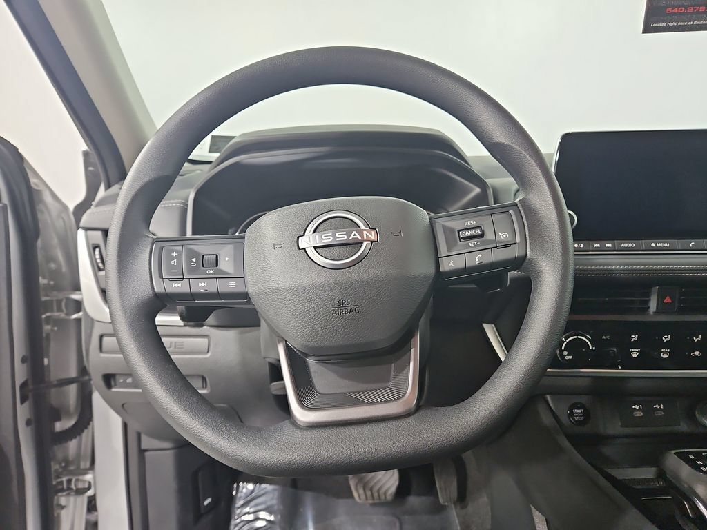 Certified 2025 Nissan Rogue S AWD/4WD image 16