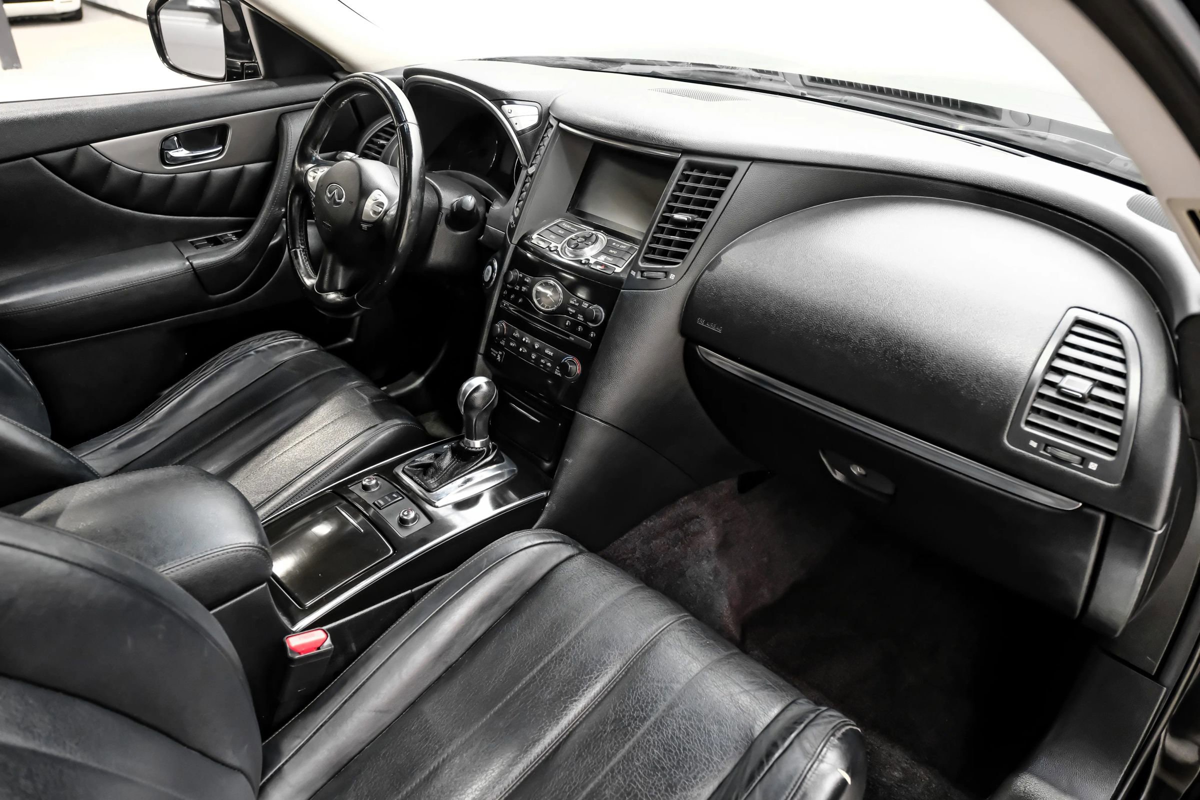 Used 2016 INFINITI QX70 3.7 image 18