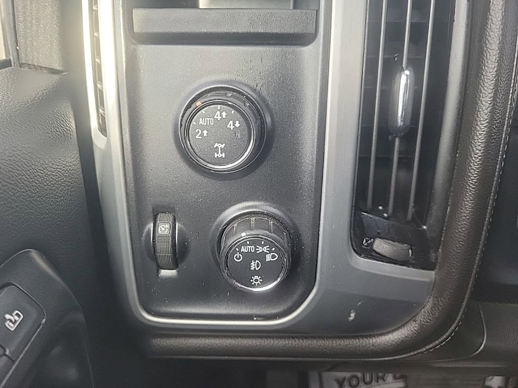 Used 2014 GMC Sierra 1500 SLT w/ SLT Preferred Package image 10