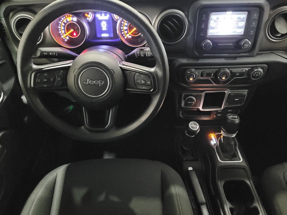 Used 2018 Jeep Wrangler Sport AWD/4WD image 22
