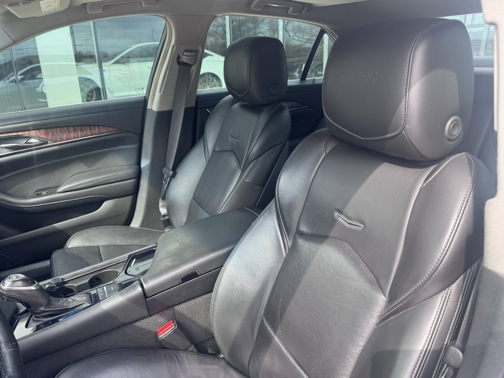 Used 2019 Cadillac CTS Luxury image 11