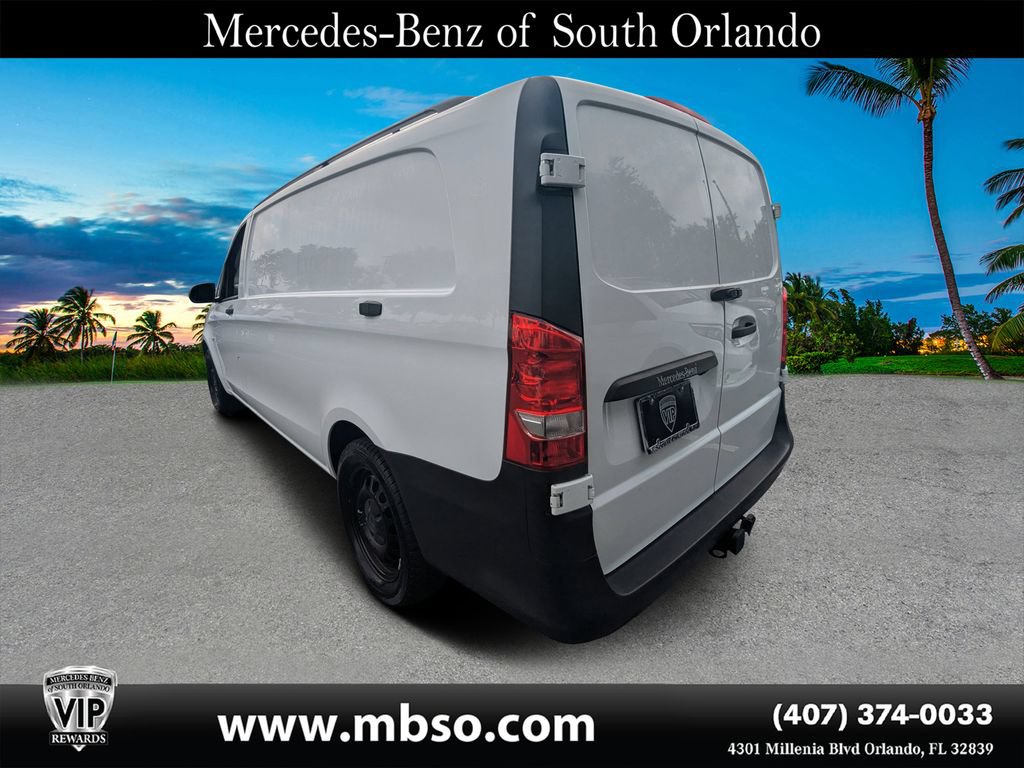 Used 2023 Mercedes-Benz Metris image 14