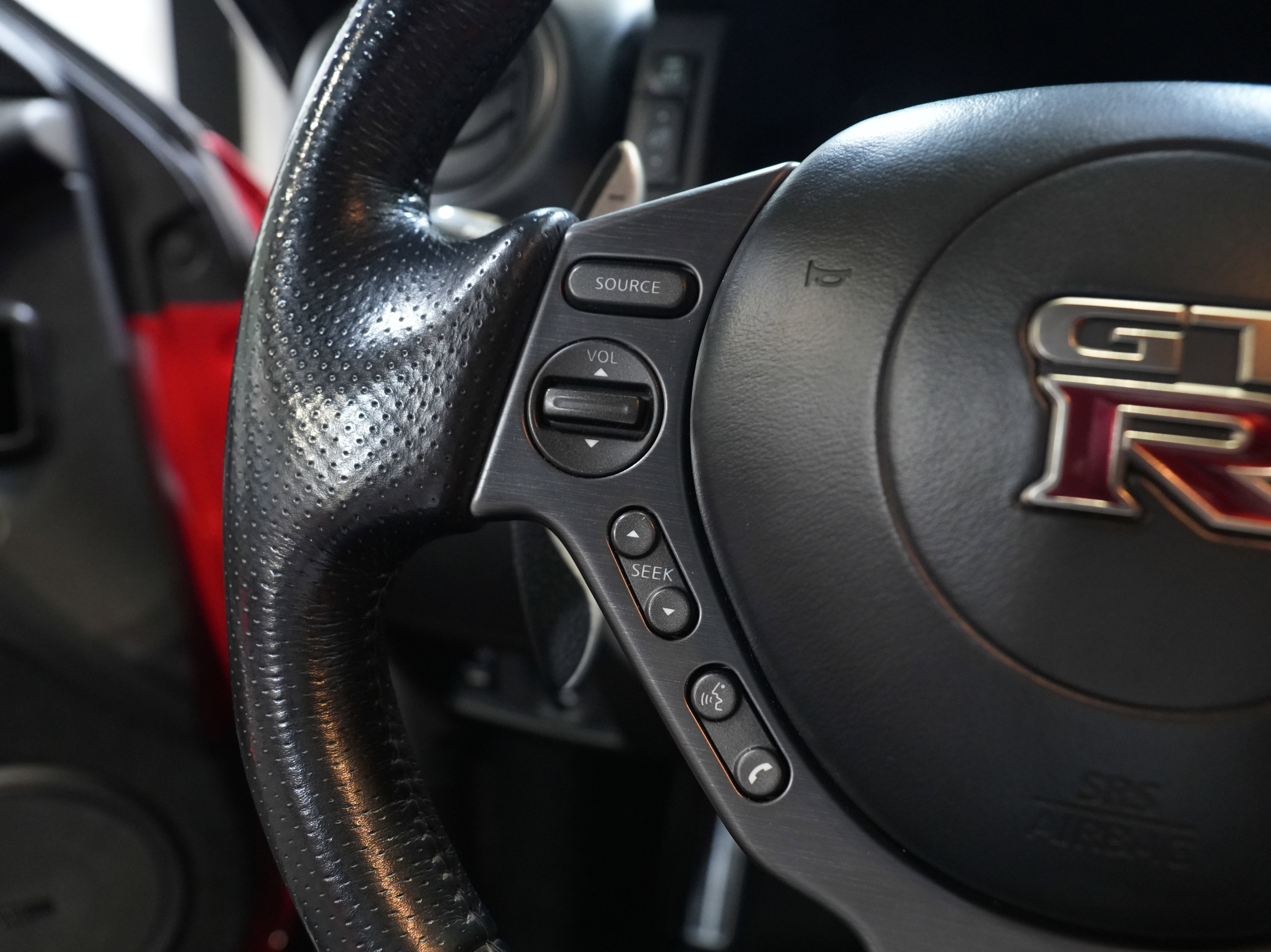 Used 2013 Nissan GT-R Premium AWD/4WD image 34