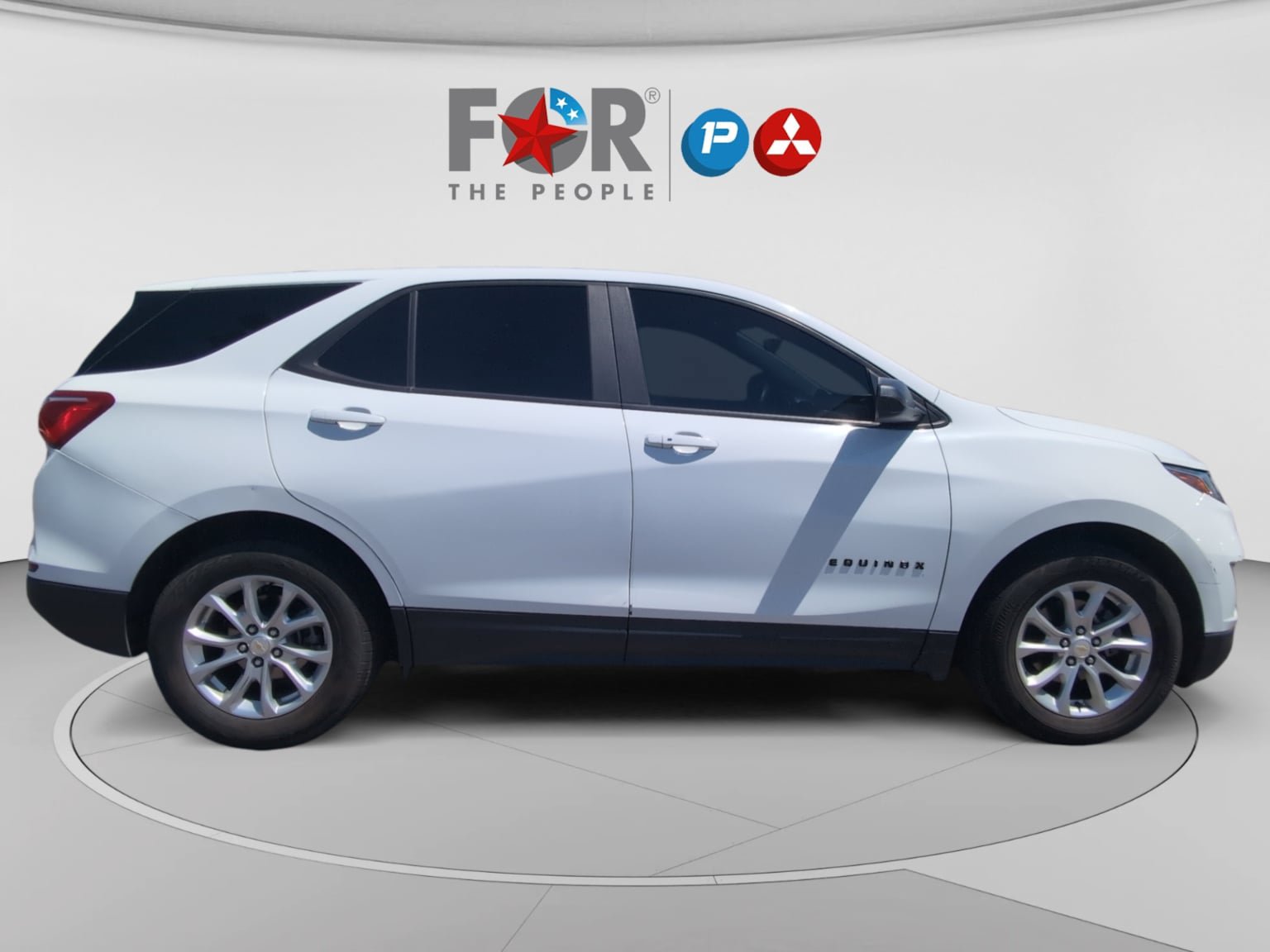 Used 2020 Chevrolet Equinox LS w/ LS Convenience Package FWD image 6