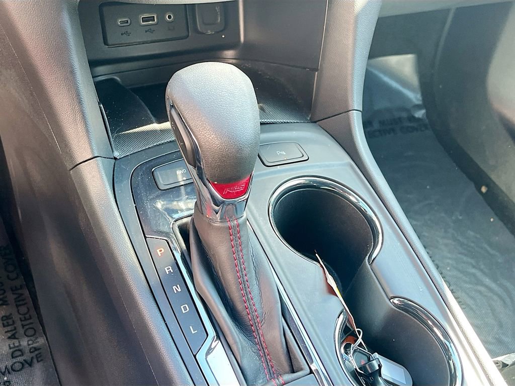 Used 2024 Chevrolet Equinox RS image 16