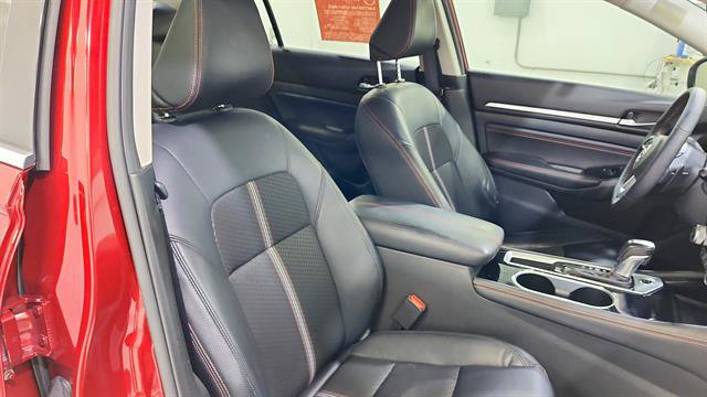 Certified 2023 Nissan Altima 2.5 SR FWD image 23