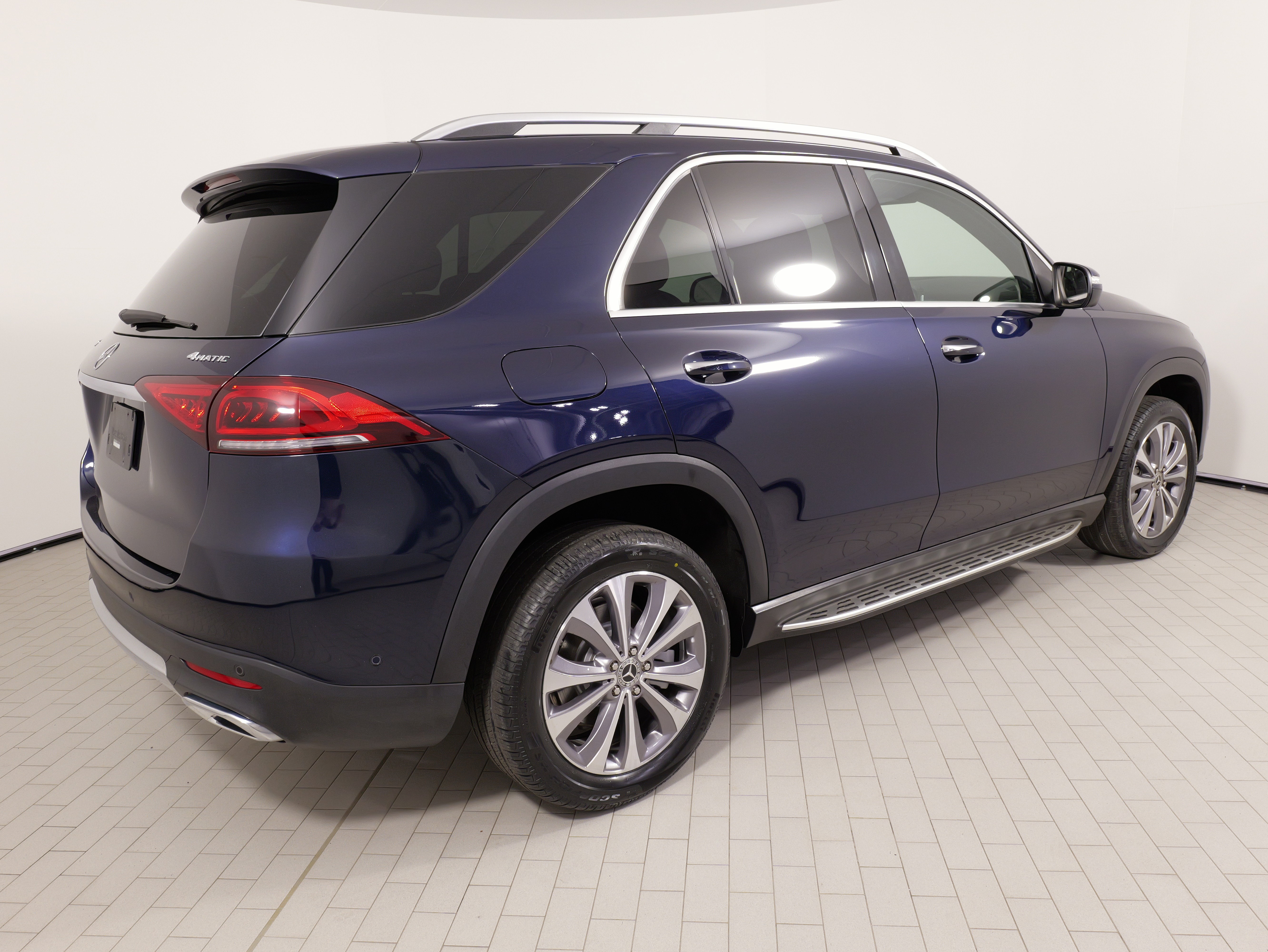 Used 2022 Mercedes-Benz GLE 350 4MATIC image 10