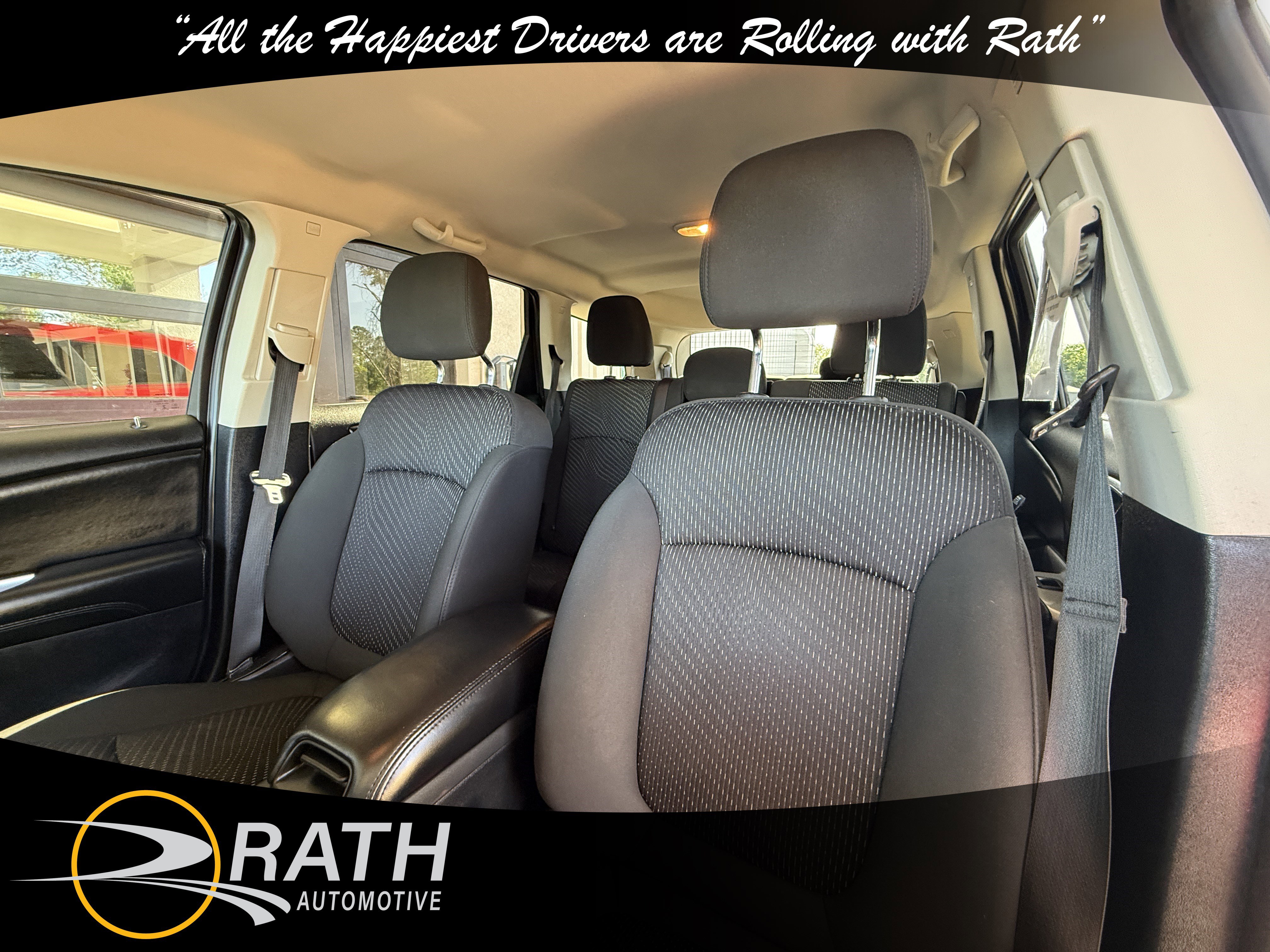 Used 2019 Dodge Journey SE FWD image 13