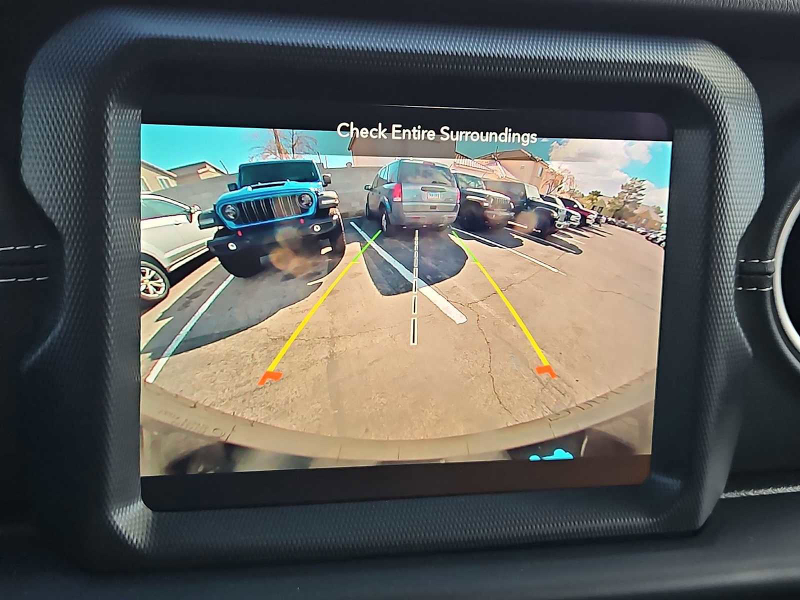 Used 2023 Jeep Wrangler Sahara image 28