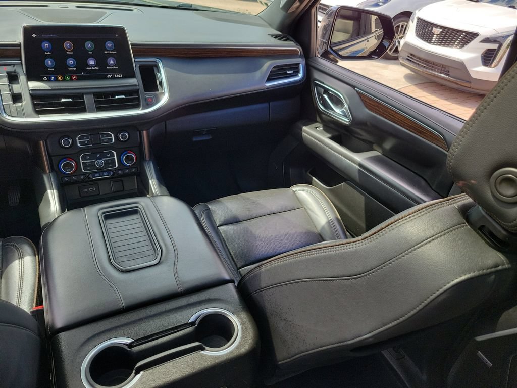 Used 2021 Chevrolet Suburban High Country w/ Premium Package AWD/4WD image 18