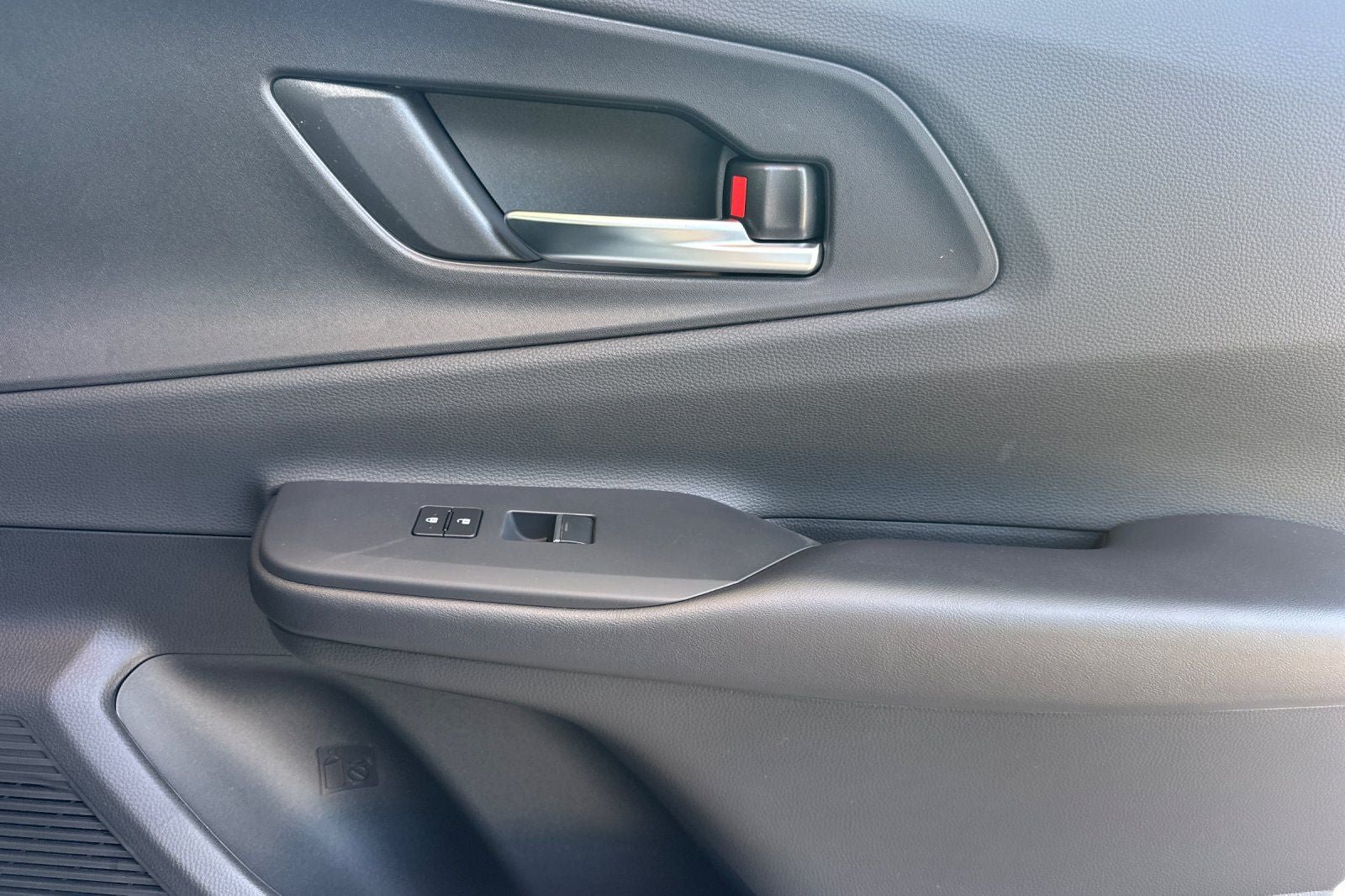 New 2026 Toyota Prius Plug-In Hybrid FWD image 19