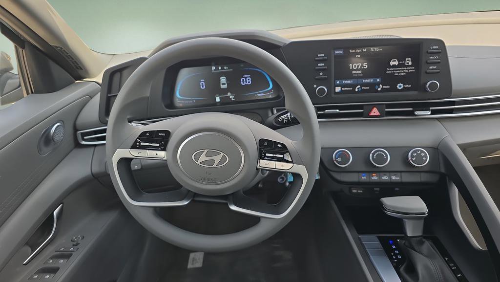 New 2026 Hyundai Elantra SE FWD image 12