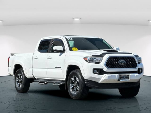 Used 2019 Toyota Tacoma TRD Sport w/ TRD Premium Sport Package RWD image 8